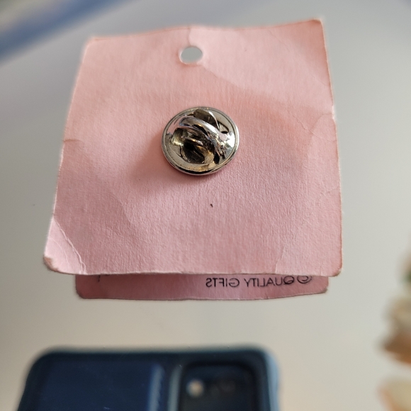 Tara Rose Pin - Picture 2 of 2